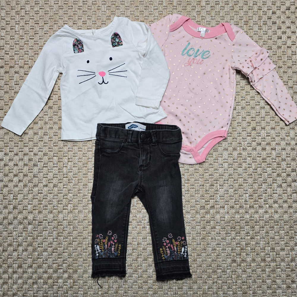 Tahari 12M Baby Girl Fall Winter Bundle Bunny Top Embroidered Black Jeans